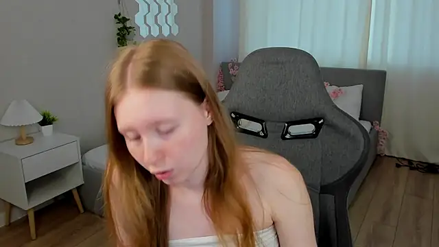 LiliTiny online show from July 20, 2026, 1:13 am