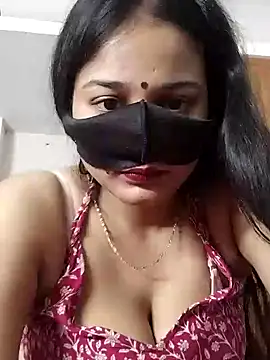 Snapshot of Mummy_jii1 chatting on July 12, 2026, 2:18 pm Mummy jii1 online show from July 12, 2026, 2:18 pm