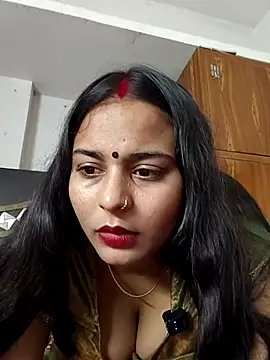 Snapshot of Mummy_jii1 chatting on July 28, 2026, 6:31 pm Mummy jii1 online show from July 28, 2026, 6:31 pm
