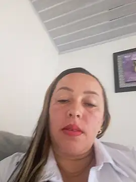 alanita online show from July 24, 2026, 8:38 pm