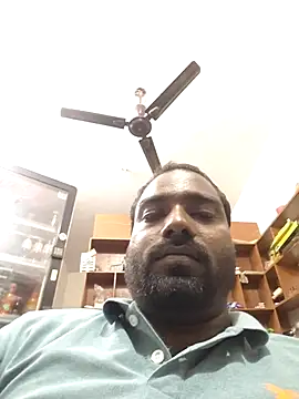 Snapshot of TinyBoy27 chatting on July 19, 2026, 3:53 pm TinyBoy27 online show from July 19, 2026, 3:53 pm