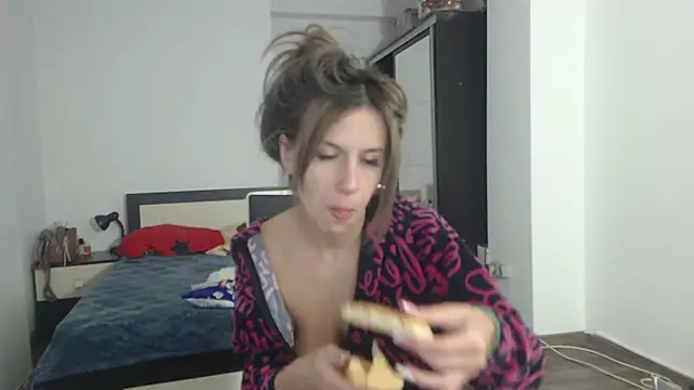 DedeSibel online show from February 25, 2025, 2:37 pm