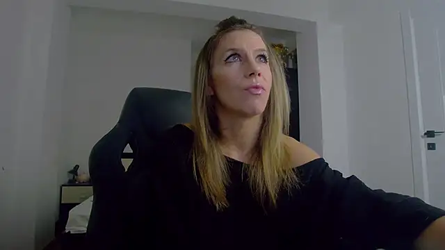 DedeSibel online show from February 8, 2026, 2:37 pm