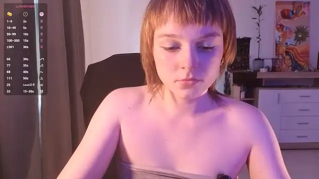 DustiZuchowski online show from July 12, 2026, 9:32 am