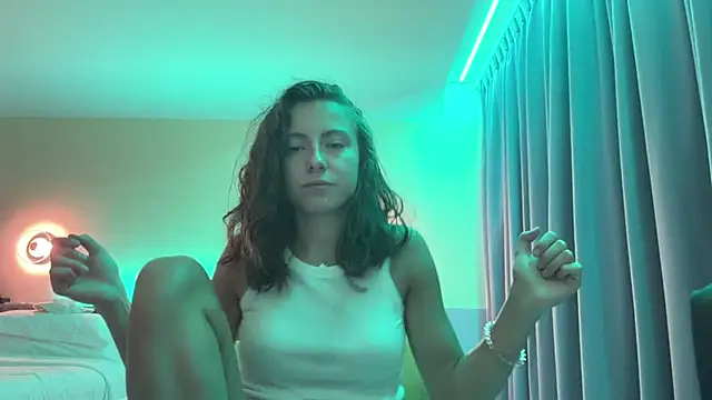 Monicaqte online show from June 28, 2026, 11:16 am