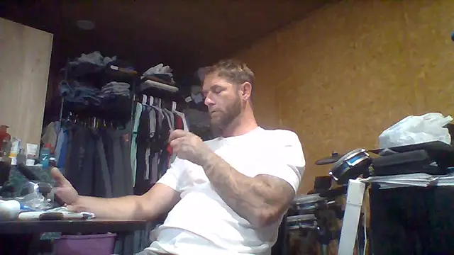 midwestkinkster580 online show from August 3, 2026, 6:32 am