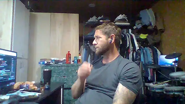 midwestkinkster580 online show from July 7, 2026, 6:47 am