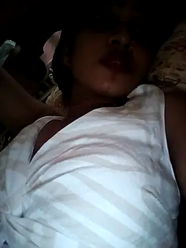 Snapshot of avii5 chatting on July 24, 2026, 1:34 am avii5 online show from July 24, 2026, 1:34 am