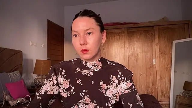 kittycat4you online show from December 19, 2024, 10:24 am