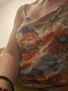 sele29 online show from June 22, 2026, 11:02 pm
