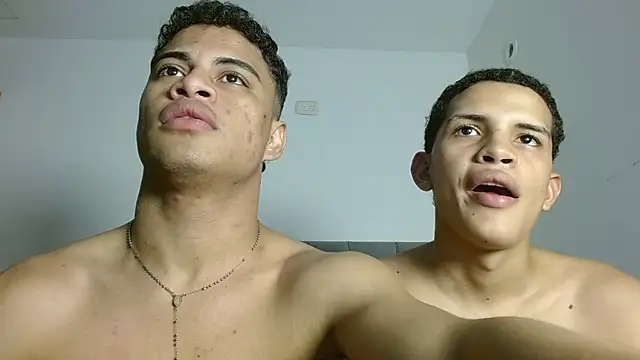 Jose And Daniel online show from July 19, 2026, 1:47 am