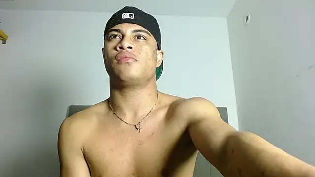 Jose And Daniel online show from July 10, 2026, 4:12 am