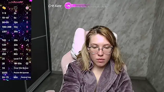 Reginasmilee online show from March 20, 2025, 7:03 am