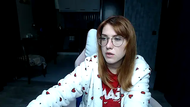 Reginasmilee online show from October 24, 2025, 3:05 am