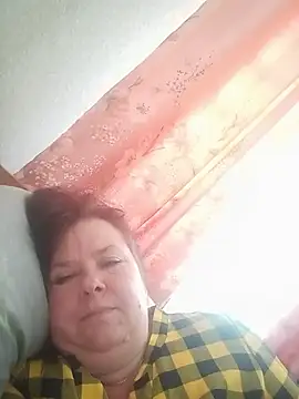 HannahAna39 online show from June 26, 2026, 8:53 am