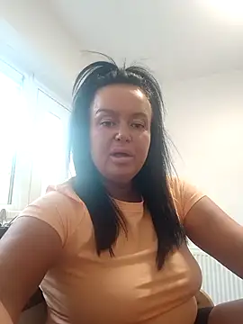 Snapshot of LexiLouBabe chatting on July 18, 2026, 7:00 pm LexiLouBabe online show from July 18, 2026, 7:00 pm