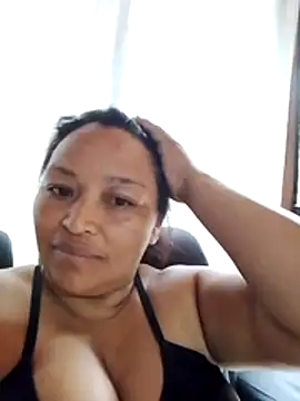 Snapshot of AnnaFerrer_ chatting on July 23, 2026, 2:35 pm AnnaFerrer online show from July 23, 2026, 2:35 pm
