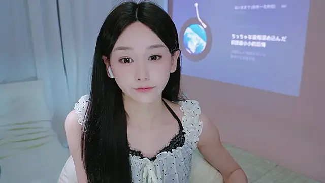 littlefairy- online show from June 29, 2026, 5:36 am