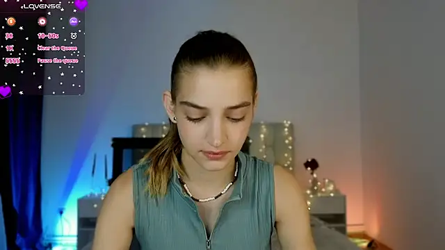 Pinky piee  online show from July 25, 2026, 12:33 pm