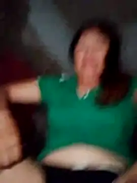 Snapshot of Moon_squirtt chatting on July 12, 2026, 10:10 pm Moon squirtt online show from July 12, 2026, 10:10 pm