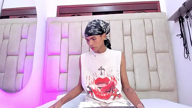 Cuteboyhenrik os online show from July 2, 2026, 2:34 am