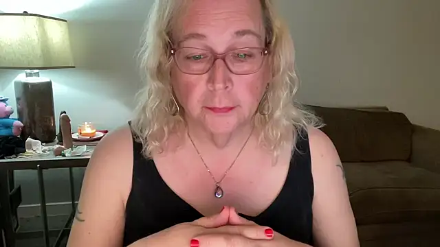 silverbanger3 online show from March 13, 2026, 4:39 am