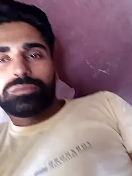 Snapshot of luckyrajput321213 chatting on July 3, 2026, 11:28 am luckyrajput321213 online show from July 3, 2026, 11:28 am