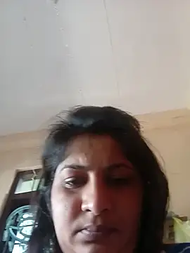 Snapshot of saharakit chatting on July 6, 2026, 5:47 am saharakit online show from July 6, 2026, 5:47 am