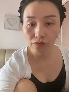 yin25678 online show from July 14, 2026, 7:24 am