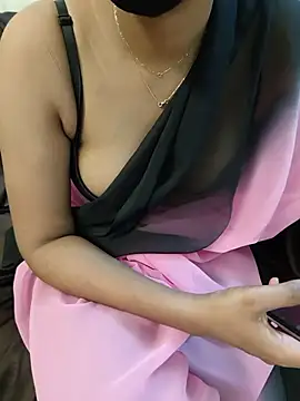 Snapshot of sana_sana_tamil chatting on July 8, 2026, 8:53 pm sana sana tamil online show from July 8, 2026, 8:53 pm