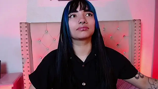 Victoria Goddes online show from July 3, 2026, 12:33 pm