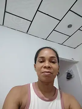 Snapshot of AstridMonroee chatting on July 11, 2026, 1:11 pm AstridMonroee online show from July 11, 2026, 1:11 pm