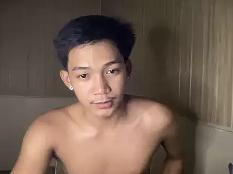 YourcumBoy77 online show from July 10, 2026, 2:28 pm