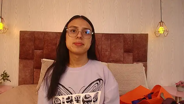SamanthaFairyy online show from July 8, 2026, 12:17 pm