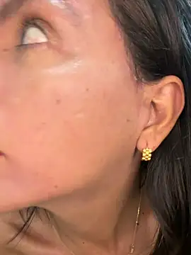 Snapshot of yuliethsanchez chatting on July 7, 2026, 3:20 am yuliethsanchez online show from July 7, 2026, 3:20 am