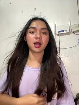 Snapshot of EtherealRae chatting on July 7, 2026, 6:00 pm EtherealRae online show from July 7, 2026, 6:00 pm