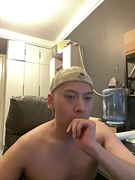 yichen008 online show from July 8, 2026, 7:47 pm