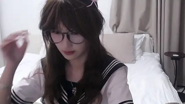 Xiao jiajia online show from July 7, 2026, 3:04 pm