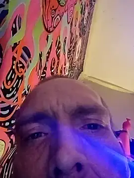 gregzeroglover online show from July 23, 2026, 2:42 am