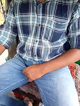 Snapshot of Dhananjaya069 chatting on July 20, 2026, 3:36 am Dhananjaya069 online show from July 20, 2026, 3:36 am