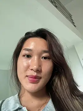SweetLily- online show from July 13, 2026, 6:46 am