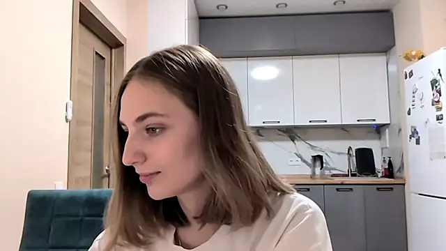 SherrilSosa online show from July 10, 2026, 7:47 pm