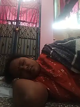 Snapshot of tamilrosegold chatting on July 16, 2026, 6:32 am tamilrosegold online show from July 16, 2026, 6:32 am