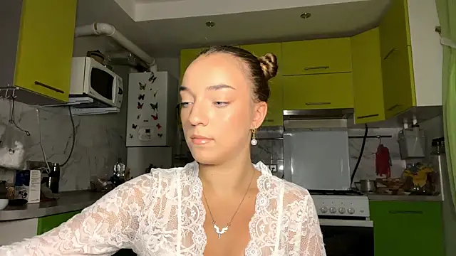 Snapshot of TanyaSavela chatting on July 9, 2026, 8:30 pm TanyaSavela online show from July 9, 2026, 8:30 pm