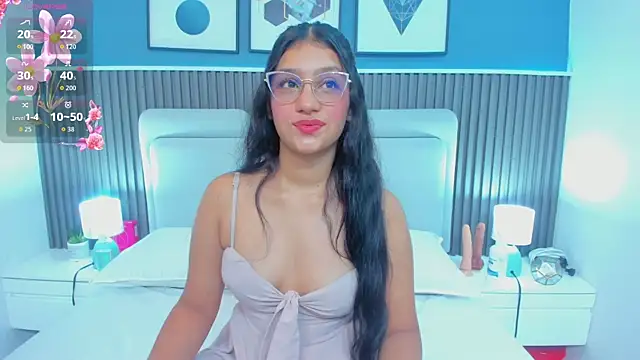 Vale cute18 online show from July 16, 2026, 11:40 am