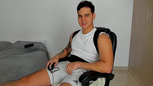 Snapshot of michael__jackzon chatting on July 12, 2026, 8:09 pm michael jackzon online show from July 12, 2026, 8:09 pm