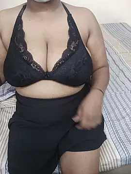 Snapshot of Hansi_hot chatting on July 18, 2026, 7:39 am Hansi hot online show from July 18, 2026, 7:39 am