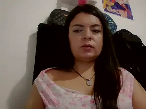 samygarces32 online show from July 22, 2026, 8:44 pm
