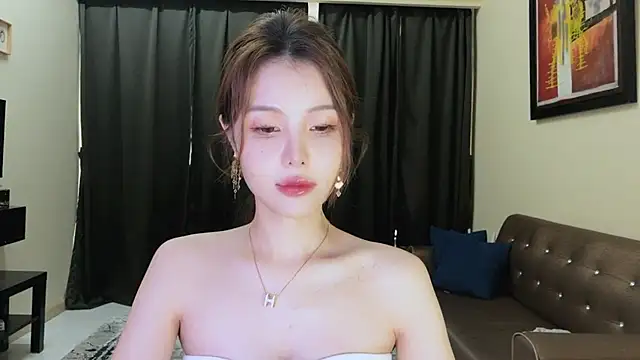 Yuki Juicy online show from July 15, 2026, 10:22 am