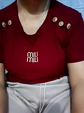 Boosbig01 online show from July 16, 2026, 3:14 am